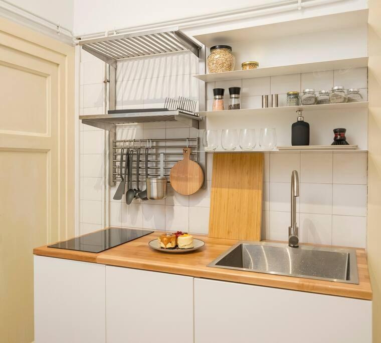 Ultra-Central University Square Apartament Apartament Bucureşti Eksteriør bilde