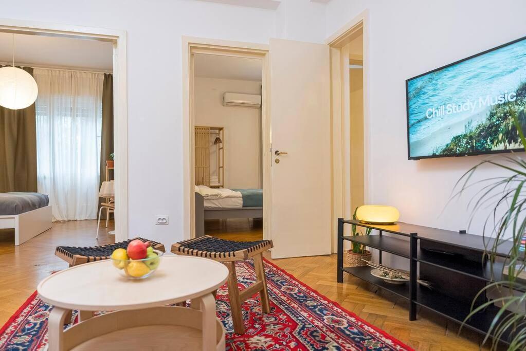 Ultra-Central University Square Apartament Apartament Bucureşti Eksteriør bilde